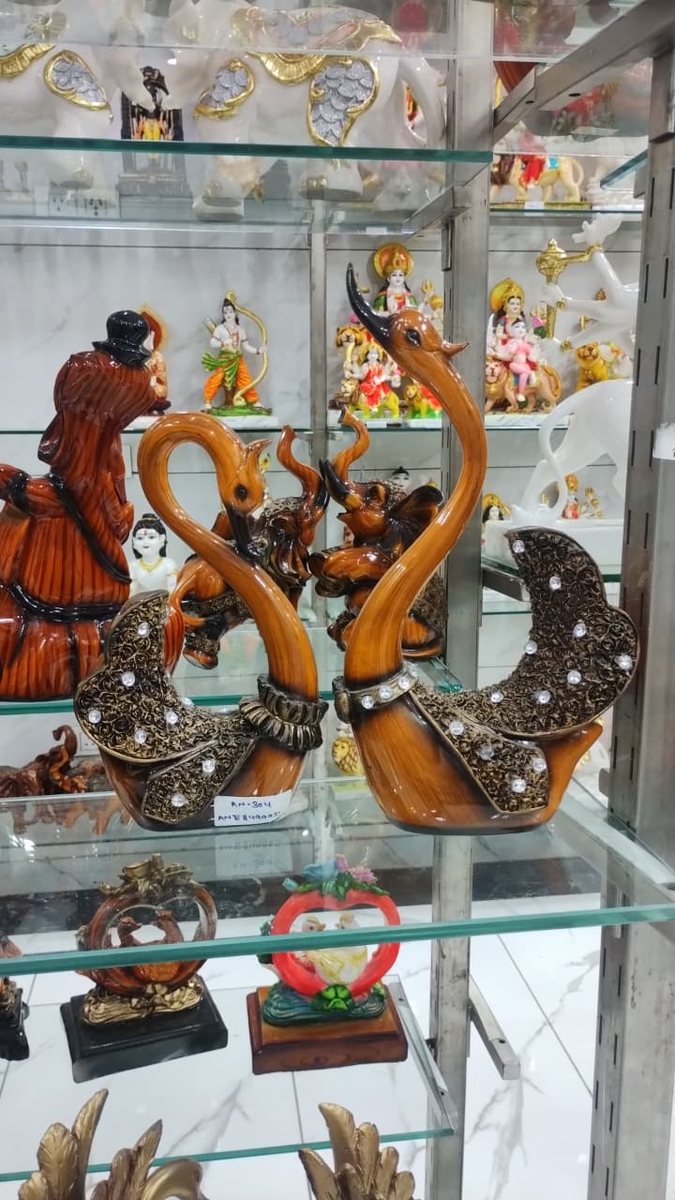 Elegant Deer Couple Showpiece--12/14 nch 