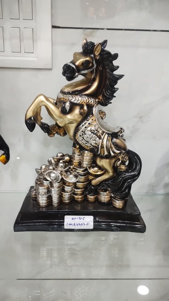 Lucky Horse Wealth Showpiece