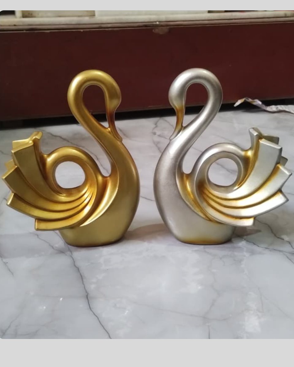 Swan pair