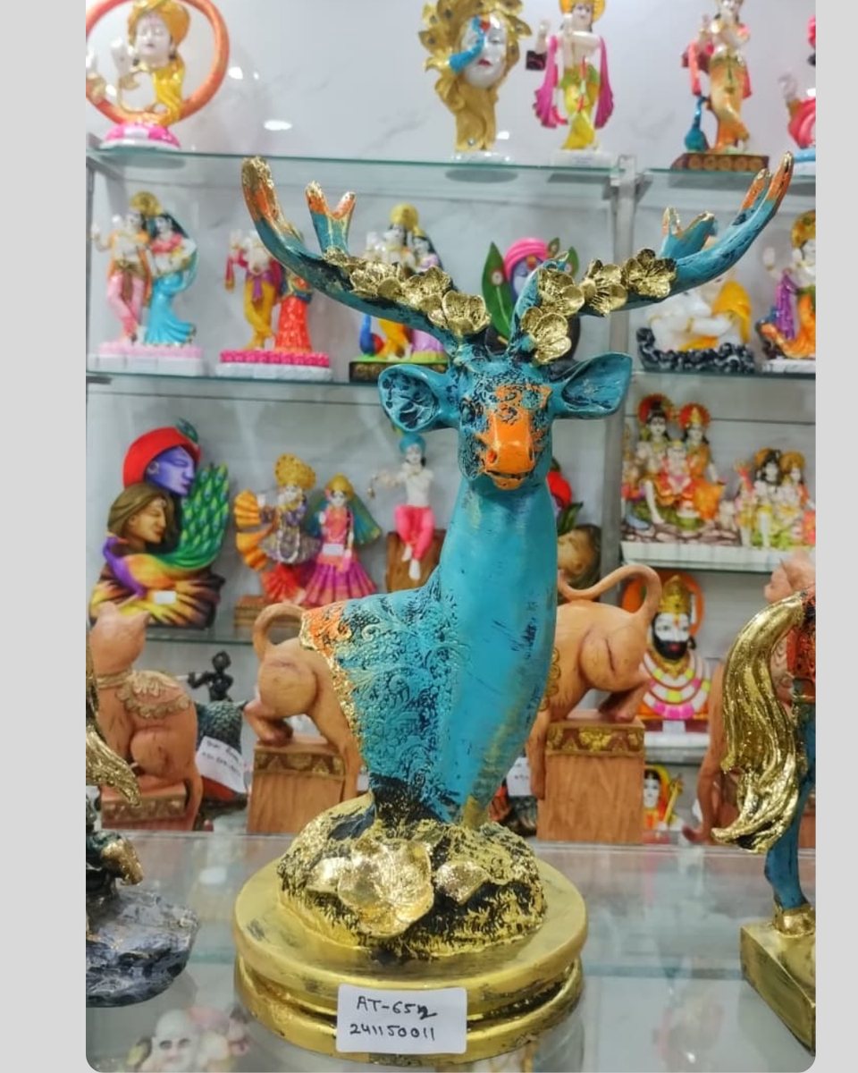 Royal Deer Showpiece--18 inch