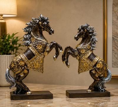 Rearing Horses Showpiece