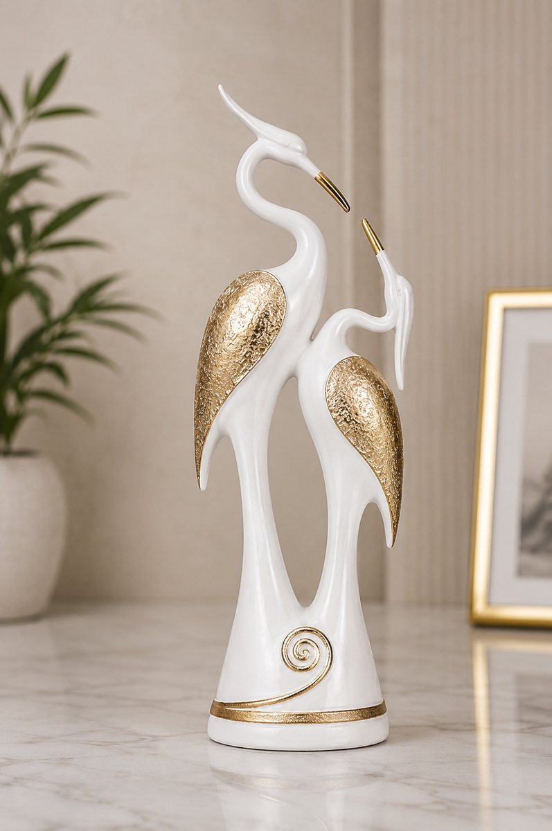 Kissing Swan Pair Showpiece